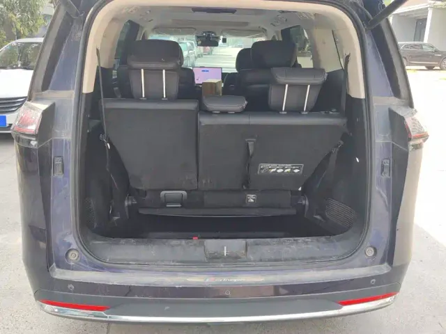 GAC Trumpchi E8 — Фото автомобиля 4