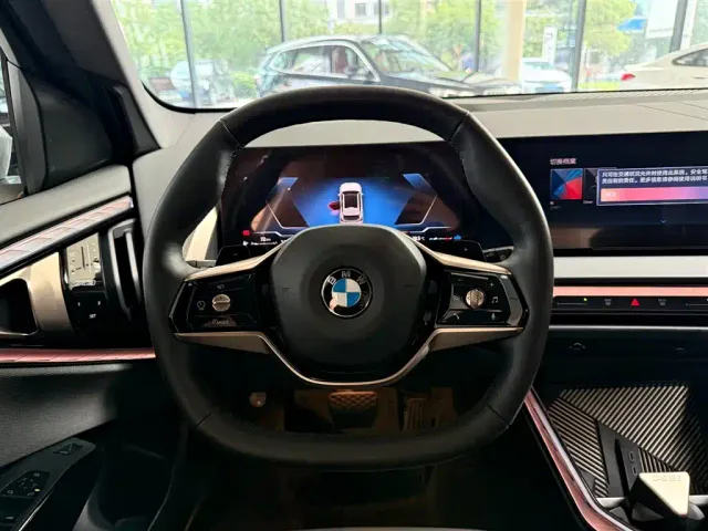 BMW X3 — Фото автомобиля 10