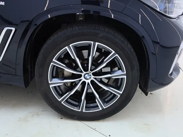 BMW X5 — Фото автомобиля 22