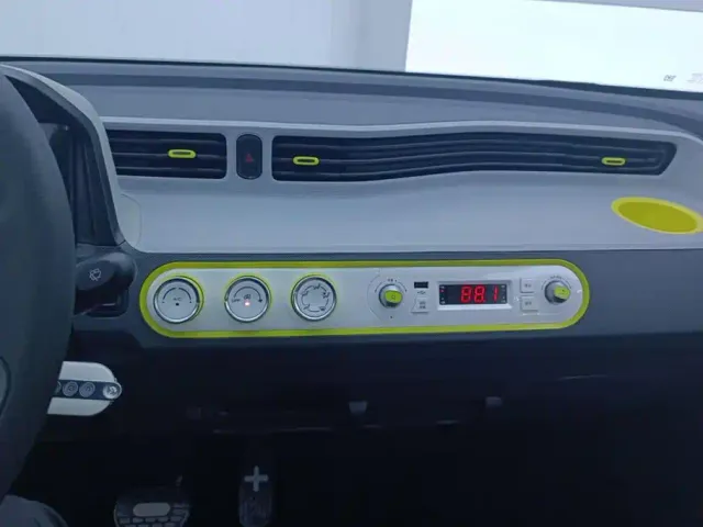 Wuling Hongguang Mini EV — Фото автомобиля 13