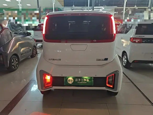 Wuling NanoEV — Фото автомобиля 5