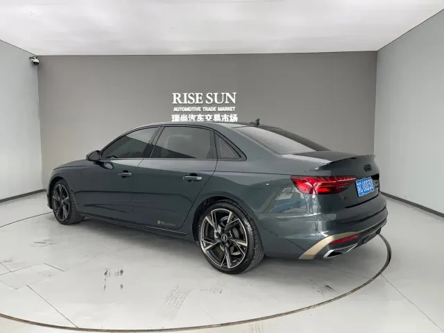 Audi A4L — Фото автомобиля 6