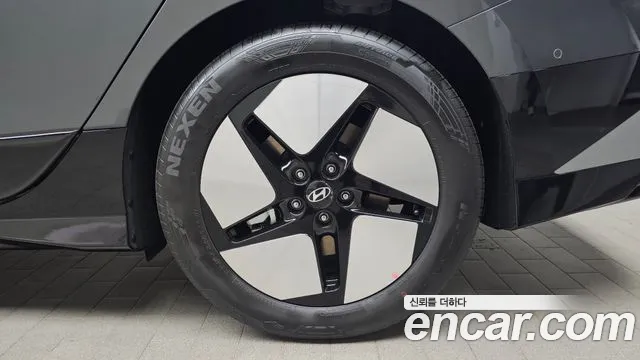 Hyundai Ioniq6 — Фото автомобиля 19
