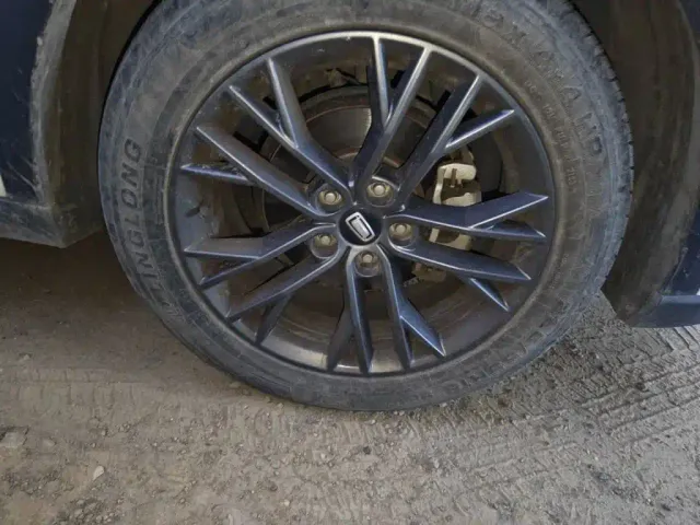 Bestune T55 — Фото автомобиля 24