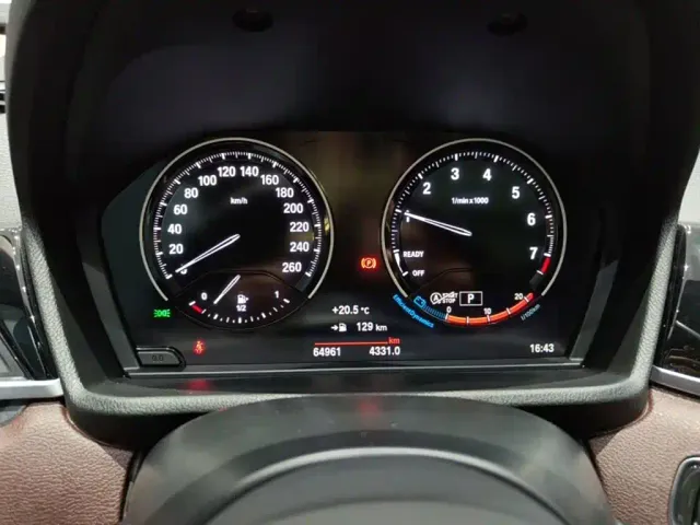 BMW X1 — Фото автомобиля 11