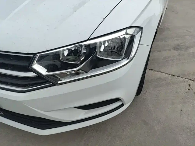 Volkswagen Bora — Фото автомобиля 23