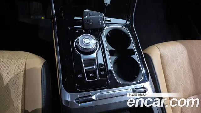 Kia Canival Carnival 4 поколение Дизель 9 мест Noblesse — Фото автомобиля 9