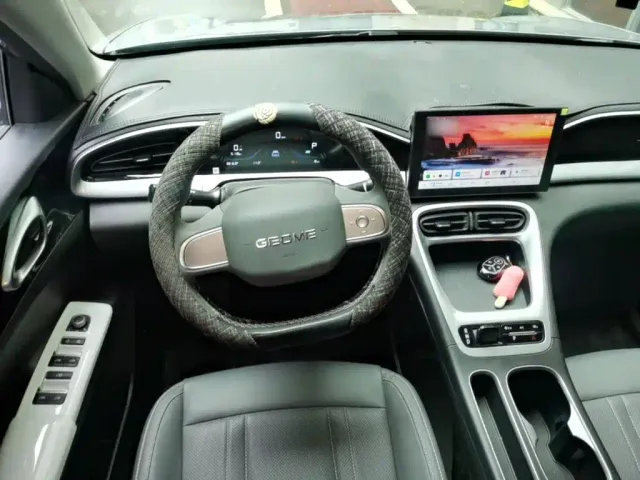 Geely Starry Wish — Фото автомобиля 10