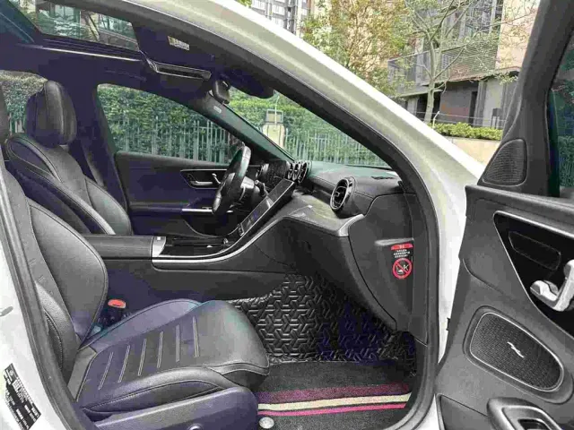 Mercedes-Benz C-Class — Фото автомобиля 9