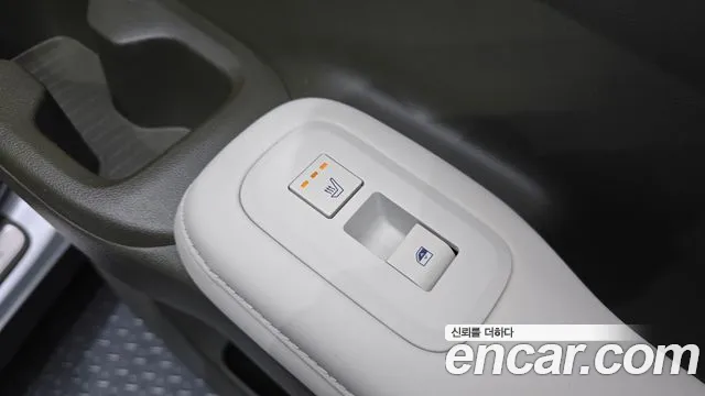 Hyundai Santa Fe MX5 — Фото автомобиля 22