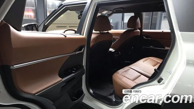 KG_Mobility_Ssangyong Torres Torres Бензин 1.5 2WD — Фото автомобиля 24