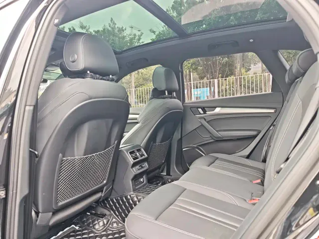 Audi Q5L — Фото автомобиля 7