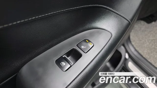 Hyundai Grandeur Новый Grandeur IG 3.0 LPi (Для проката) — Фото автомобиля 18