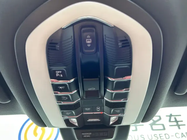 Porsche Macan — Фото автомобиля 17