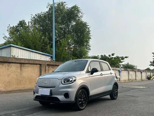Фотография автомобиля — Leapmotor T03
