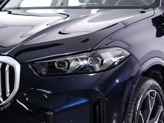 BMW X5 — Фото автомобиля 10