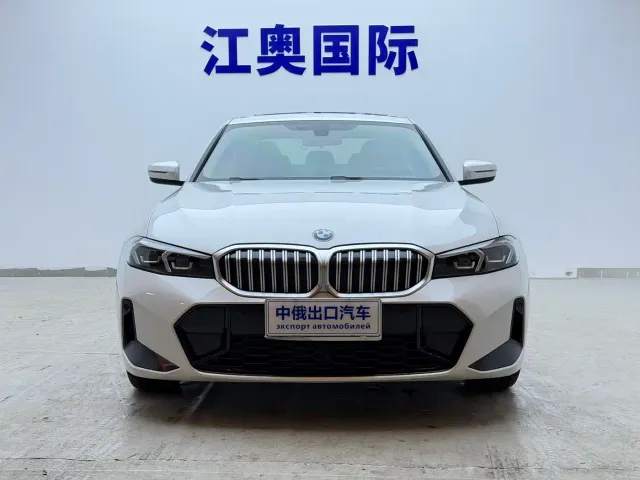 BMW 3 Series — Фото автомобиля 2