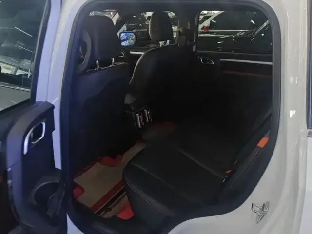 Haval Big Dog — Фото автомобиля 11
