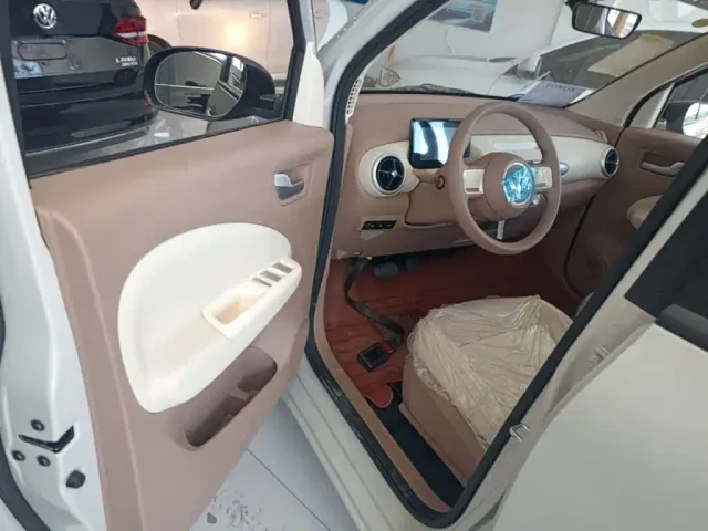 Wuling Hongguang Mini EV — Фото автомобиля 15
