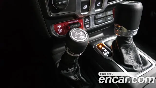 Jeep Wrangler Wrangler (JL) 2.0 Rubicon 2 двери — Фото автомобиля 17