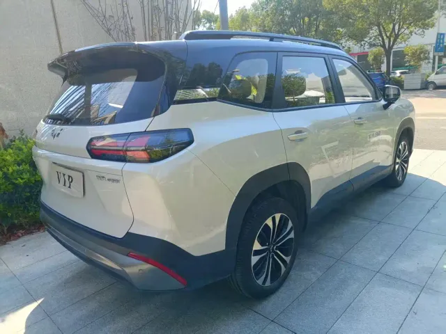 Wuling Starlight 560 — Фото автомобиля 6