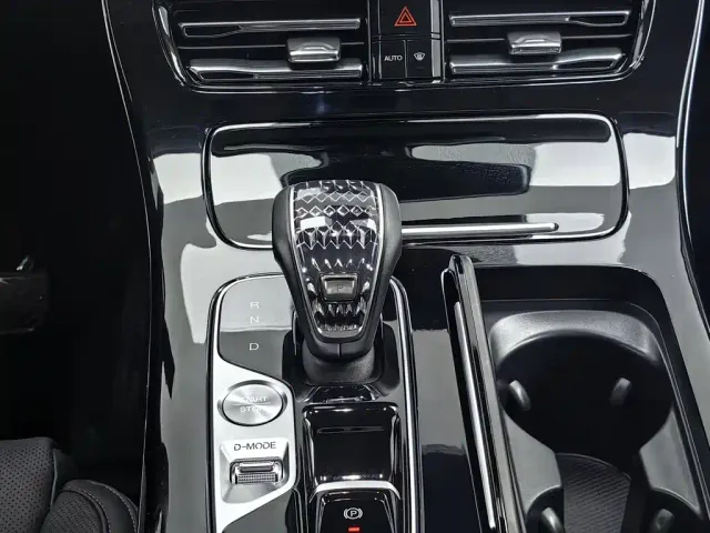 GAC Trumpchi M8 — Фото автомобиля 13