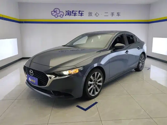 Фотография автомобиля — Mazda Axela