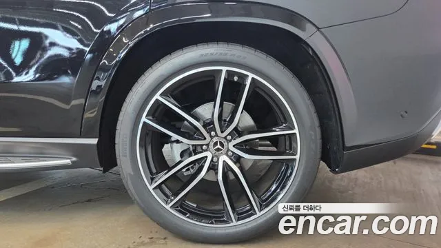 Mercedes-Benz GLS-Class — Фото автомобиля 5