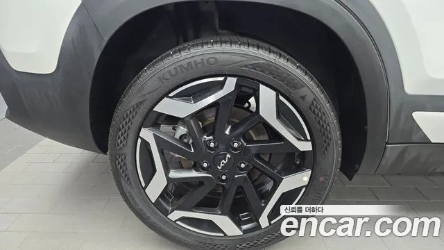 Kia Seltos Новый Seltos Бензин 2.0 2WD — Фото автомобиля 5