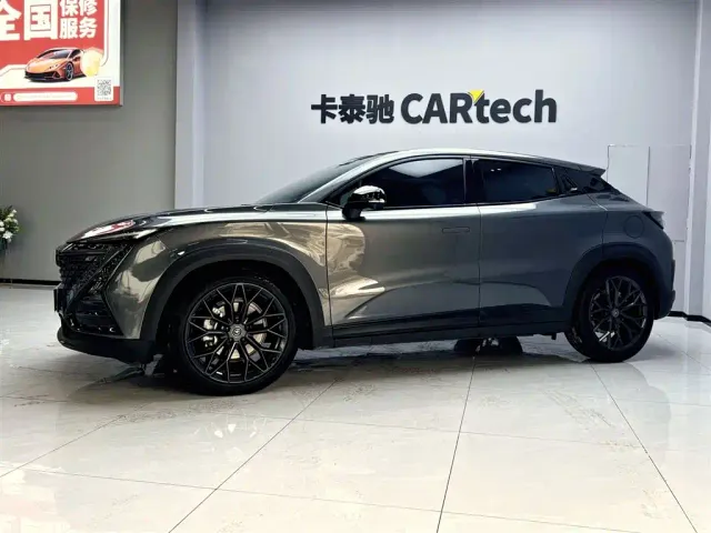 Фотография автомобиля — Changan UNI-T