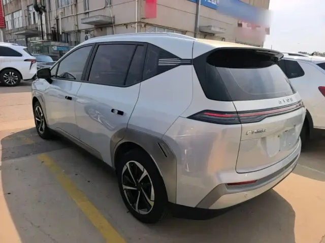GAC Aion Y — Фото автомобиля 4