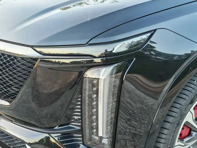 Cadillac XT5 — Фото автомобиля 10