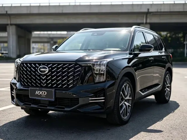 Фотография автомобиля — GAC Trumpchi GS8