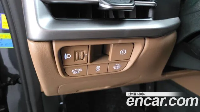 Hyundai Grandeur GN7 — Фото автомобиля 29