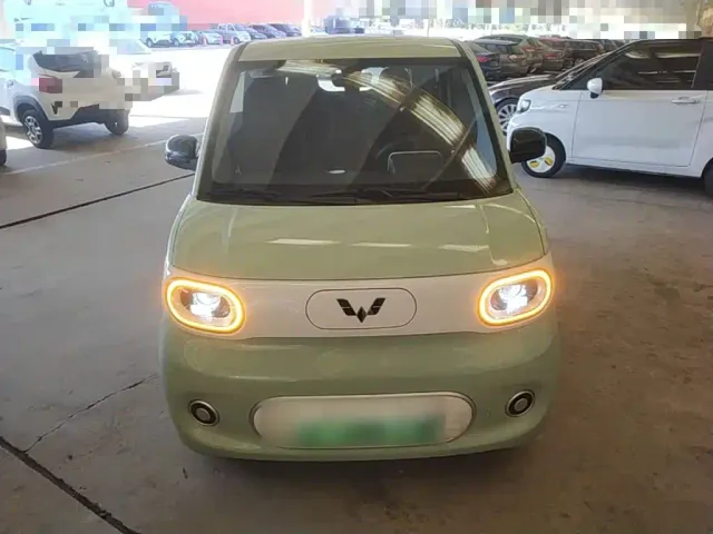 Wuling Hongguang Mini EV — Фото автомобиля 2
