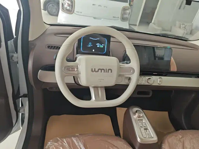 Changan Lumin — Фото автомобиля 10