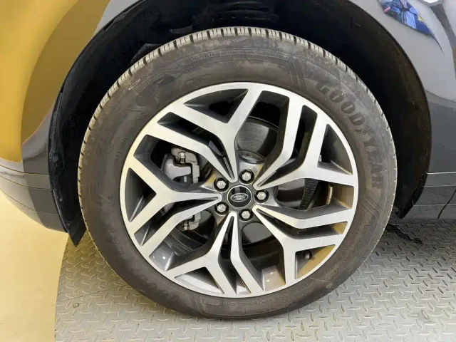 Land Rover Range Rover Evoque — Фото автомобиля 10
