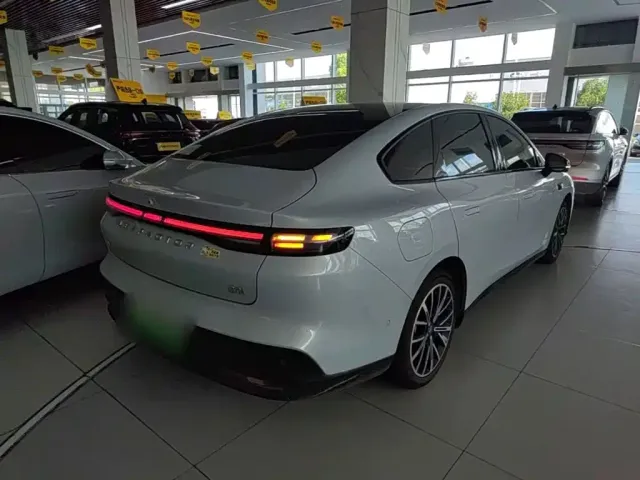 Leapmotor Leapmotor B01 2026 550 LiDAR Edition — Фото автомобиля 6