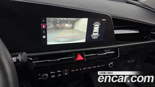 Kia Niro Niro (New) — Фото автомобиля 15