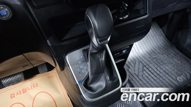 Hyundai Staria — Фото автомобиля 9