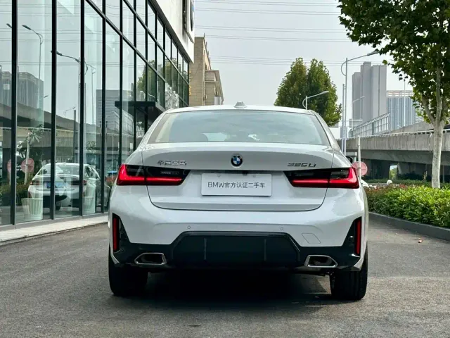 BMW 3 Series — Фото автомобиля 5