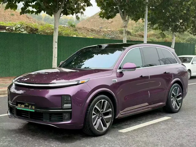 Фотография автомобиля — Li Auto L8
