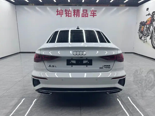 Audi A3 — Фото автомобиля 4