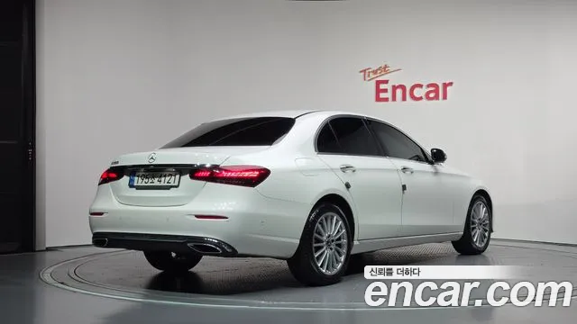 Mercedes-Benz E-Class W213 — Фото автомобиля 2