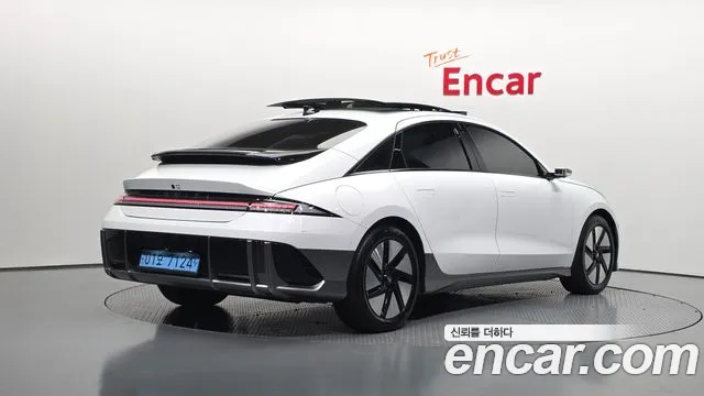 Фотография автомобиля — Hyundai Ioniq 6