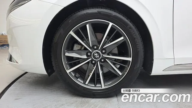 Hyundai Grandeur Новый Grandeur IG — Фото автомобиля 5