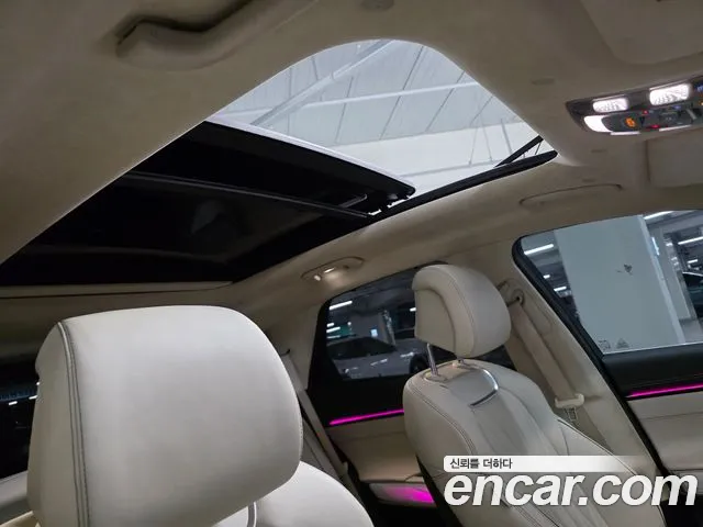 Genesis GV70 — Фото автомобиля 8