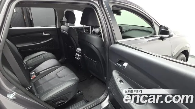Hyundai Santa Fe Santa Fe (New) — Фото автомобиля 10