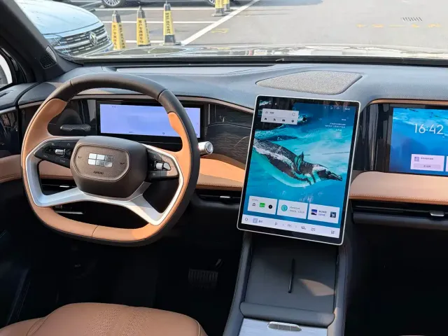 Geely Galaxy L7 — Фото автомобиля 14