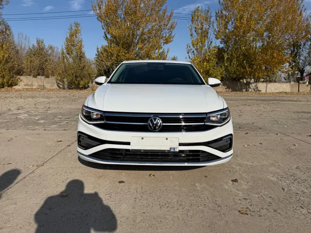 Volkswagen Bora — Фото автомобиля 2